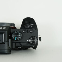 SONY α7 III(ILCE-7M3) SONY α7 III(ILCE-7M3)