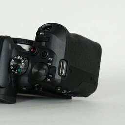 Canon EOS R10 Canon EOS R10