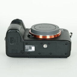 SONY α7 III(ILCE-7M3) SONY α7 III(ILCE-7M3)