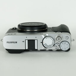 FUJIFILM X-E3
