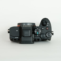 SONY α7 IV(ILCE-7M4) SONY α7 IV(ILCE-7M4)