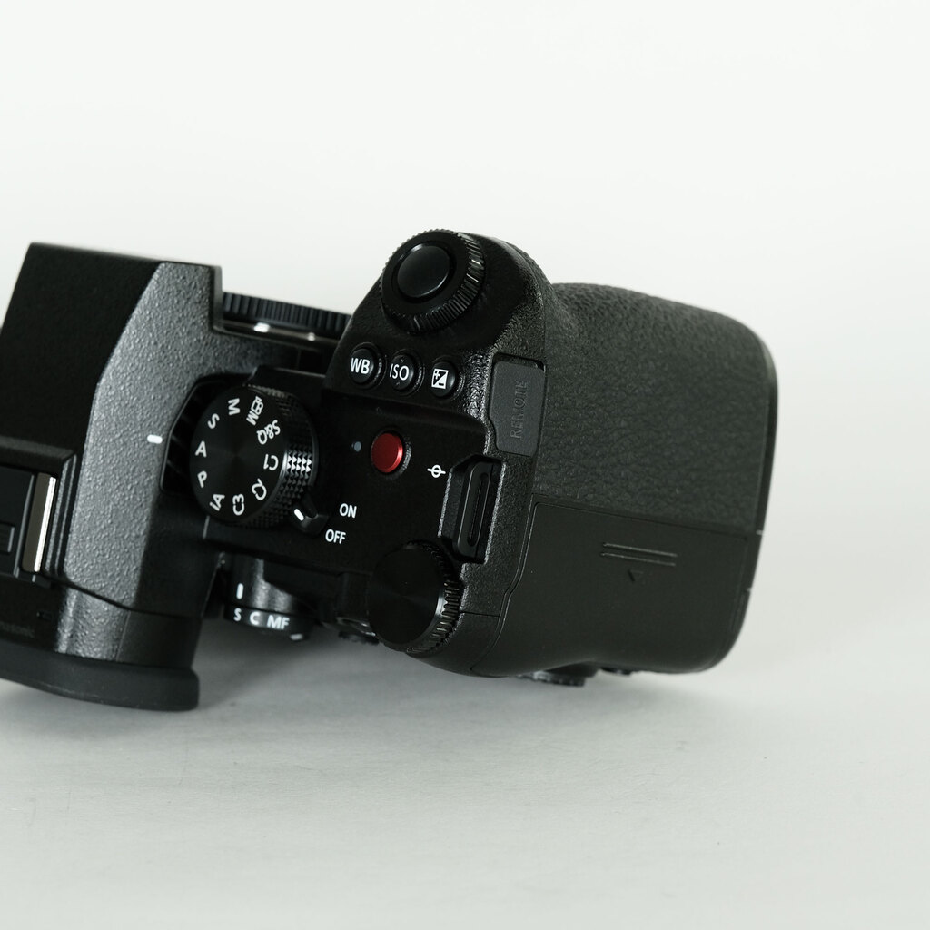 Panasonic LUMIX S5II DC-S5M2