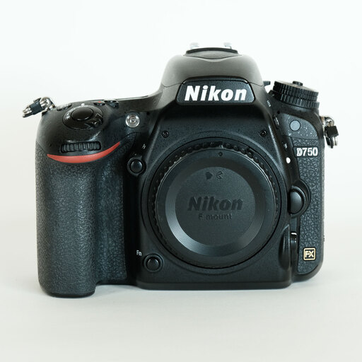 Nikon D750 Nikon D750