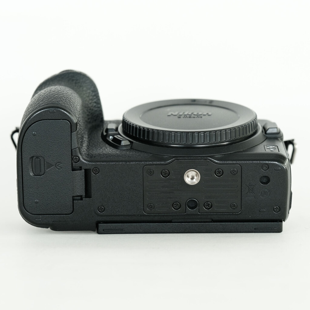 Nikon Z5 Nikon Z5