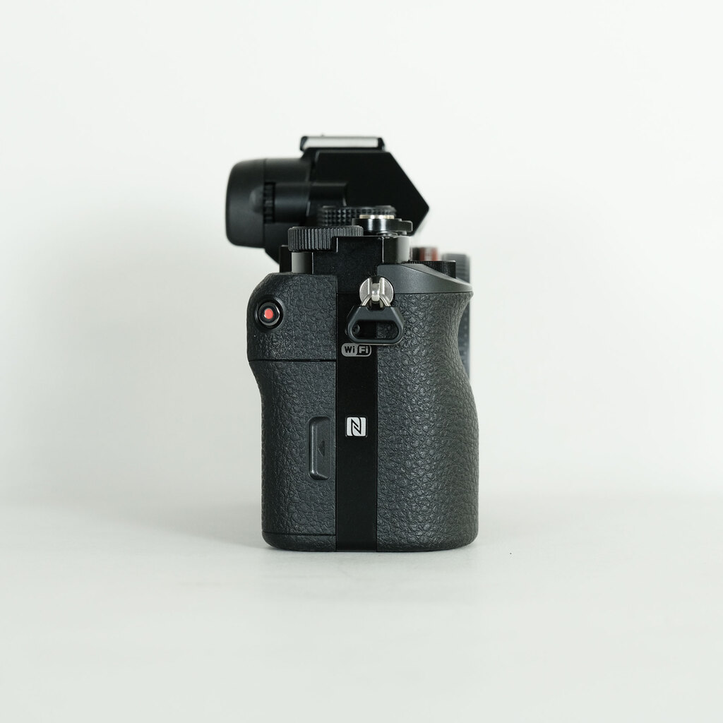SONY α7(ILCE-7) SONY α7(ILCE-7)