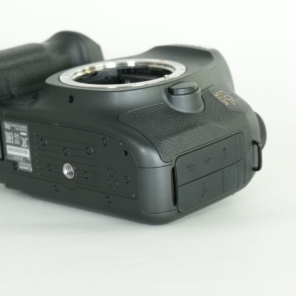 Canon EOS 5Ds / 5DsR