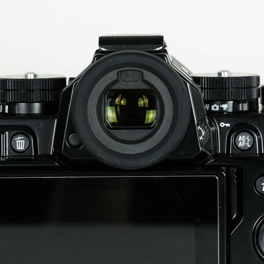 カメラ　まとめ売り Nikon Z fの出品 | ONE SCENE（ワンシーン）