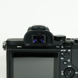 SONY α7 II(ILCE-7M2) SONY α7 II(ILCE-7M2)