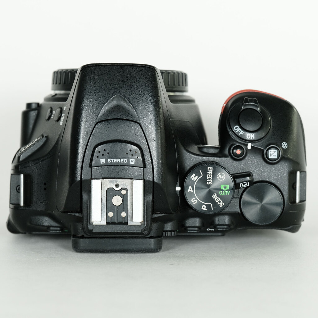 Nikon D5600