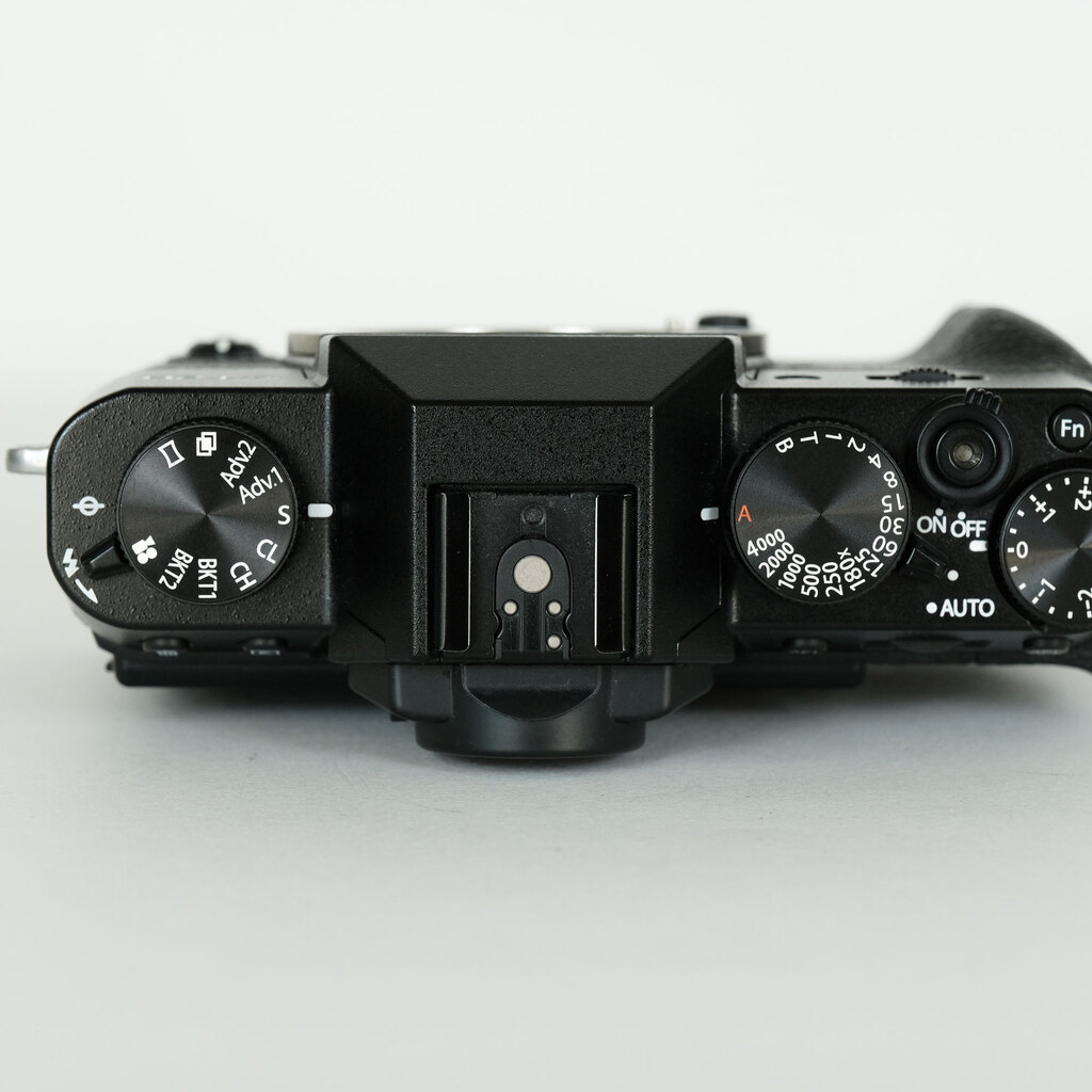 富士フイルム - FUJI FILM X-T20 本体・レンズセット ブラック 中古)FUJIFILM (フジフイルム) X-T20 レンズキット ブラック