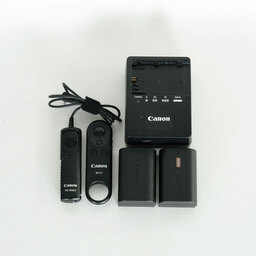 Canon EOS 90D Canon EOS 90D