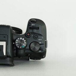 Canon EOS R10 Canon EOS R10