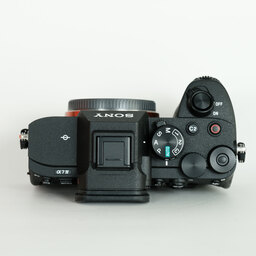 SONY α7 IV(ILCE-7M4) SONY α7 IV(ILCE-7M4)