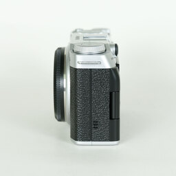 FUJIFILM X-M5 FUJIFILM X-M5