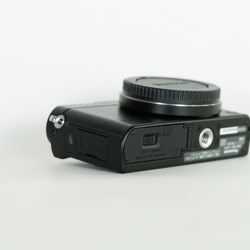 Panasonic LUMIX DMC-GM5ボディ ブラック Panasonic LUMIX DMC-GM5ボディ ブラック