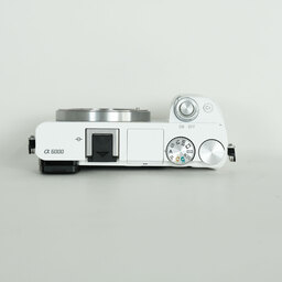 SONY α6000(ILCE-6000) SONY α6000(ILCE-6000)