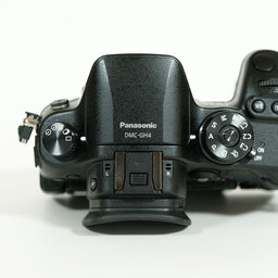 Panasonic LUMIX DMC-GH4 Panasonic LUMIX DMC-GH4