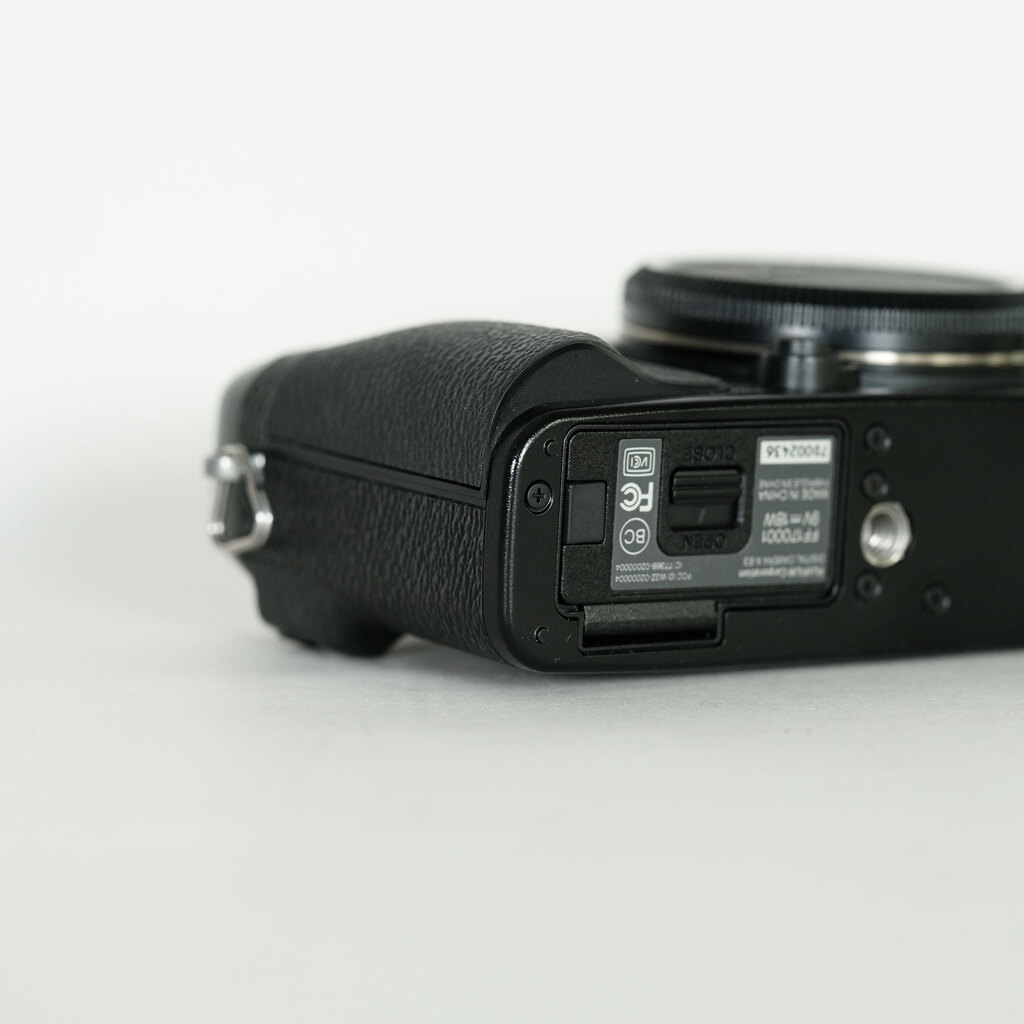FUJIFILM X-E3 FUJIFILM X-E3