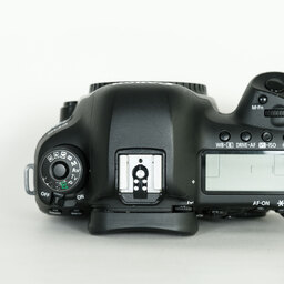 Canon EOS 5D Mark IV