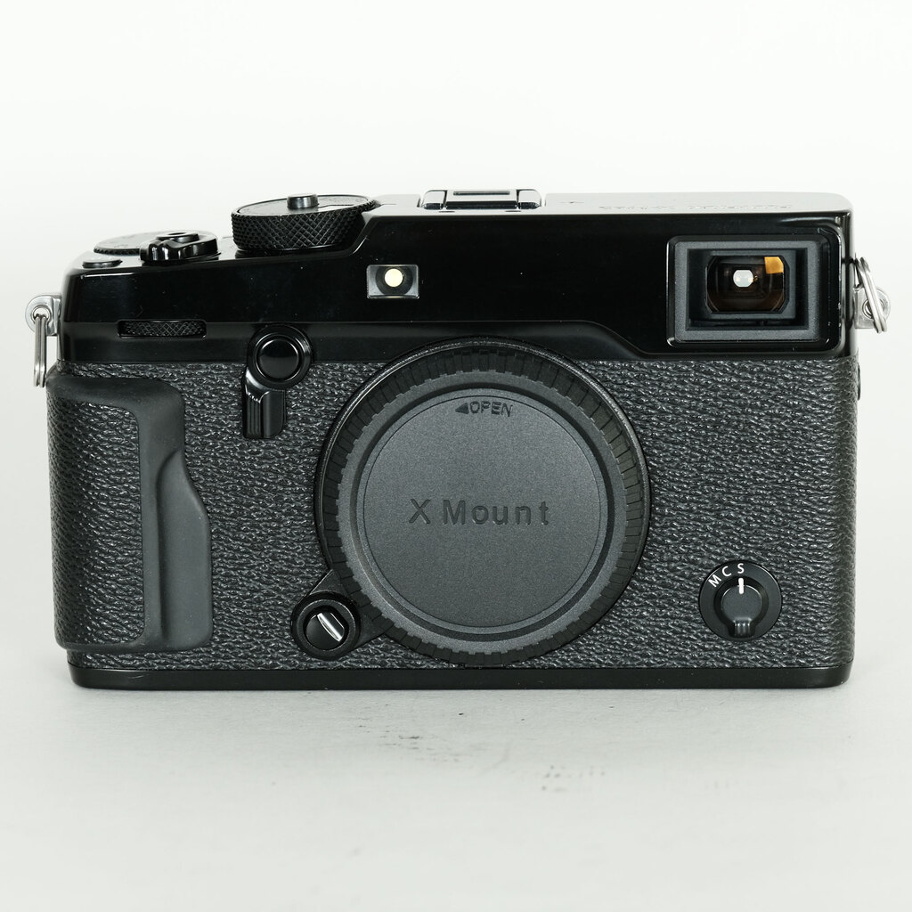 FUJIFILM X-Pro2 FUJIFILM X-Pro2