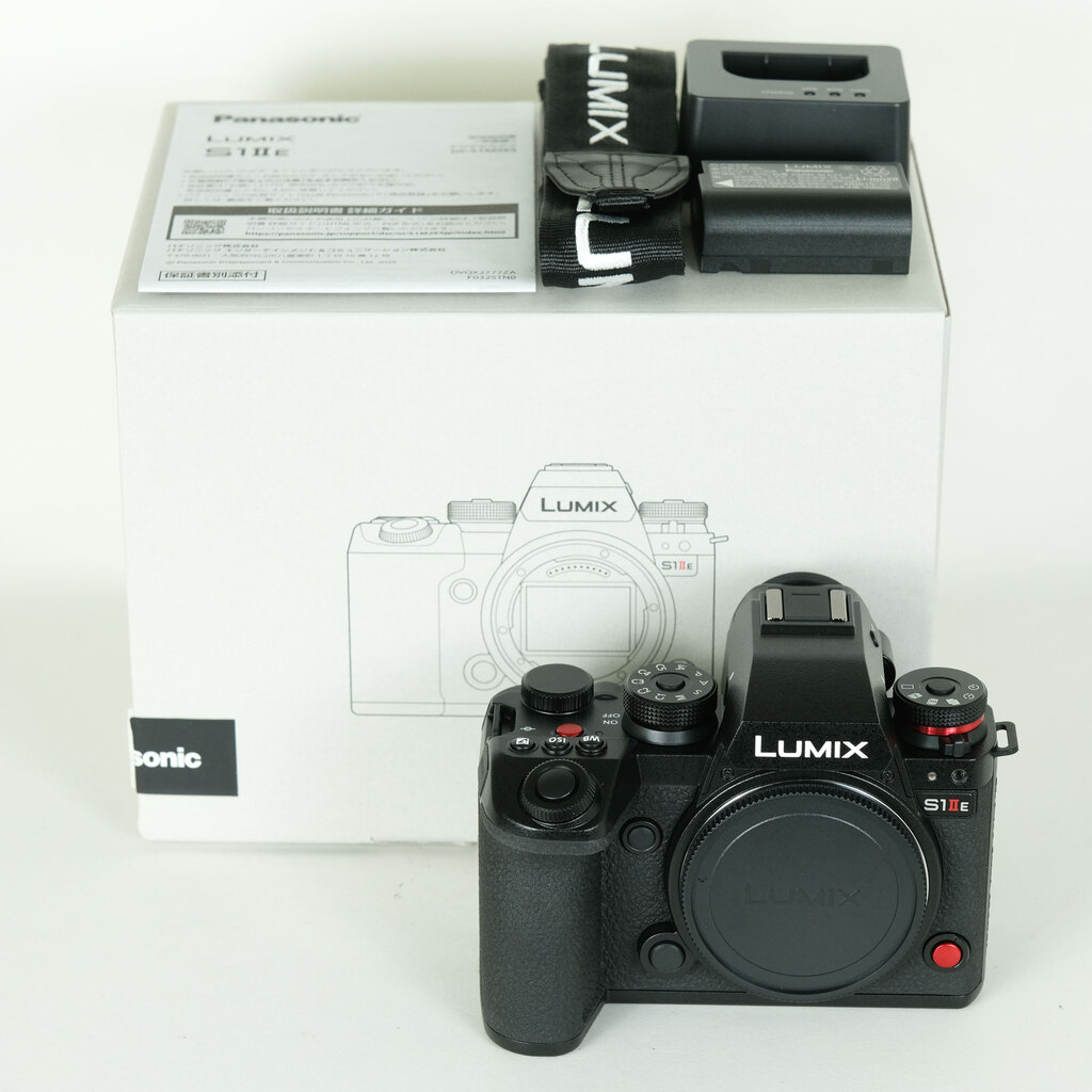 Panasonic LUMIX DC-S1M2ES ボディ