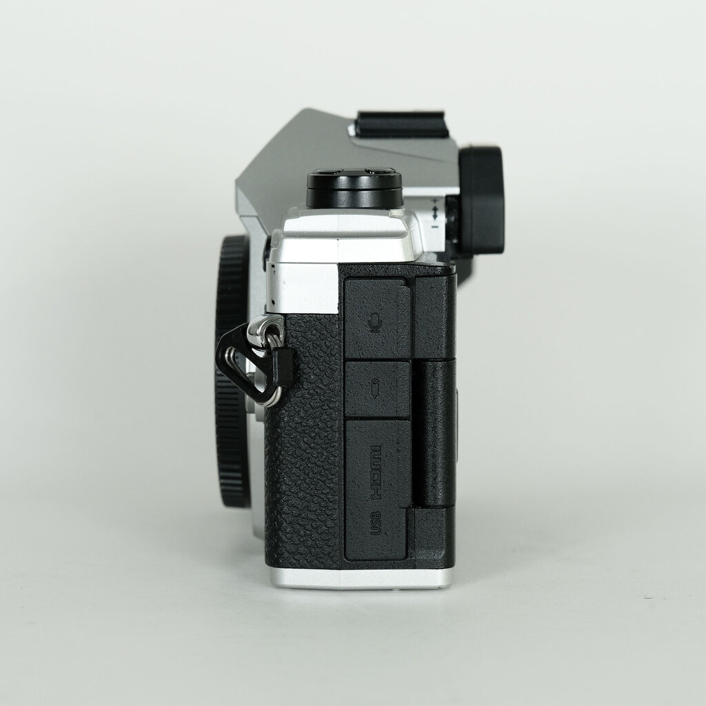 OM SYSTEM OM-5 OM SYSTEM OM-5