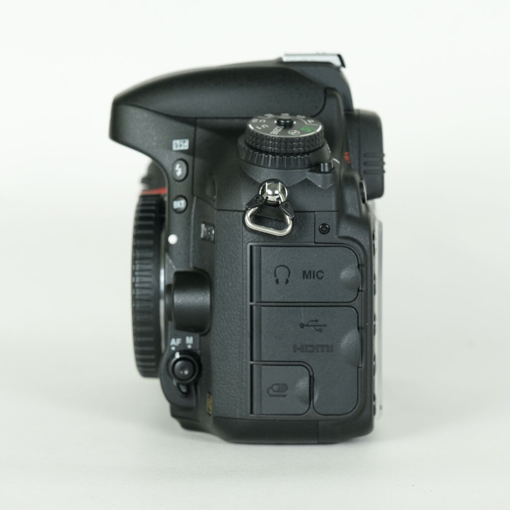 Nikon D610