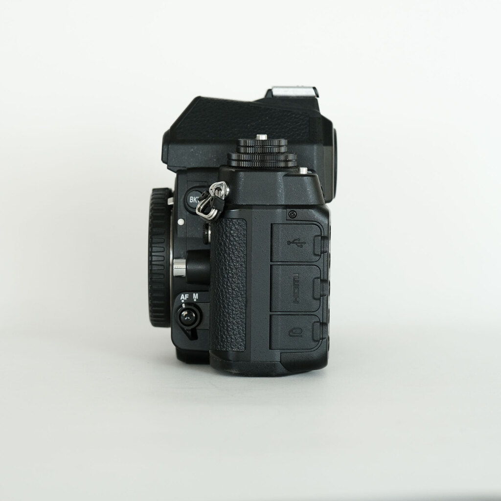 Nikon Dfの出品 | ONE SCENE（ワンシーン）
