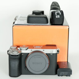 SONY α7C II（ILCE-7CM2）