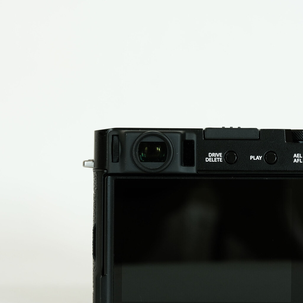 FUJIFILM X-E4 FUJIFILM X-E4