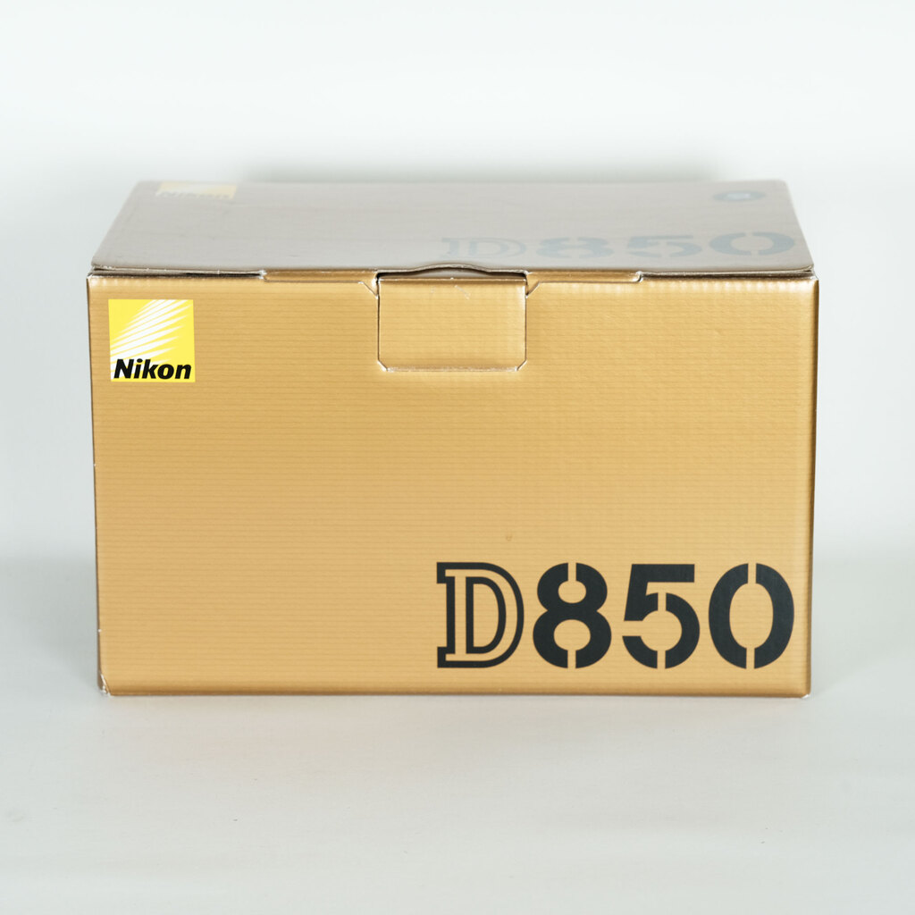 Nikon D850