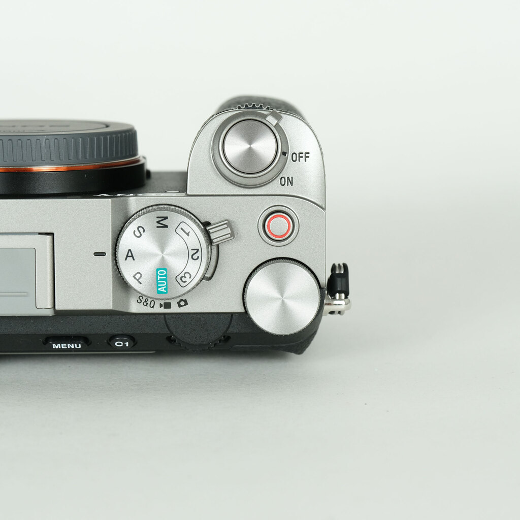 SONY α7C II(ILCE-7CM2) SONY α7C II(ILCE-7CM2)