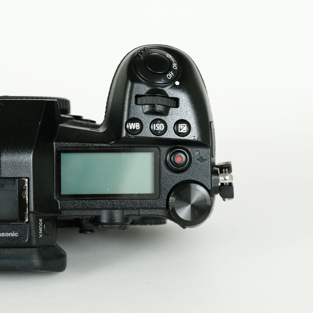 Panasonic LUMIX DC-G9 PRO Panasonic LUMIX DC-G9 PRO