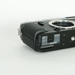 FUJIFILM X-Pro2 FUJIFILM X-Pro2