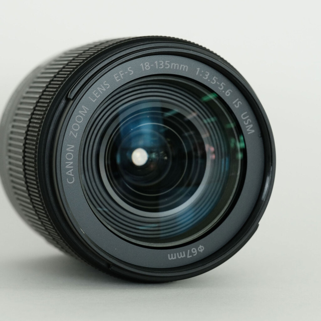 Canon EOS 80D EF-S18-135 IS USM レンズキット Canon EOS 80D EF-S18-135 IS USM レンズキット