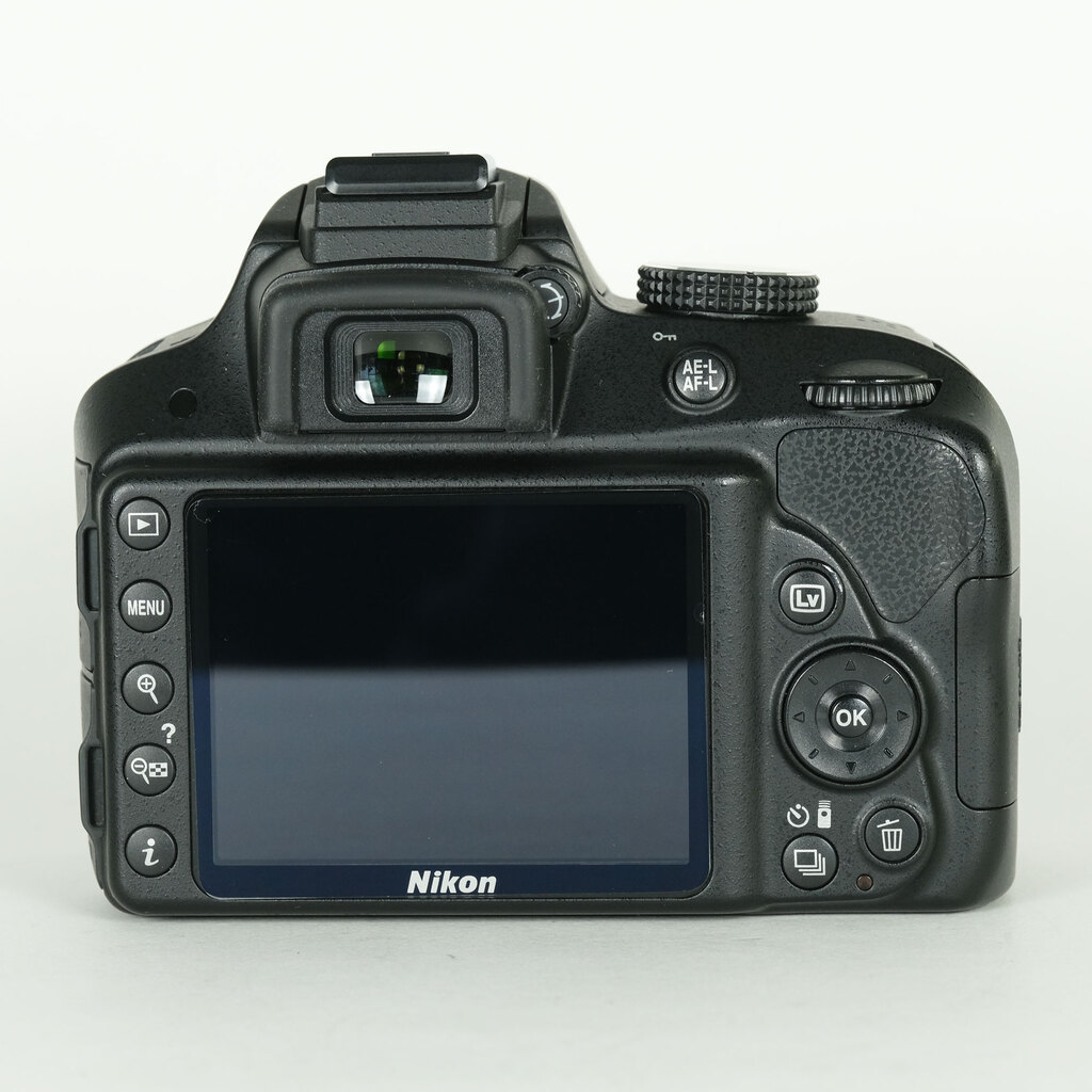 Nikon D3300 Nikon D3300