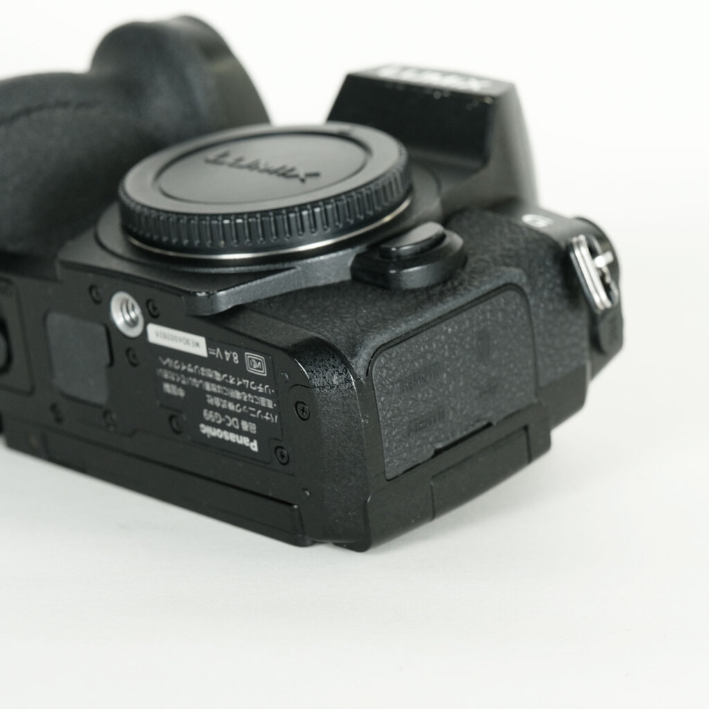 Panasonic LUMIX DC-G99 Panasonic LUMIX DC-G99