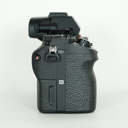 SONY α7 II(ILCE-7M2) SONY α7 II(ILCE-7M2)