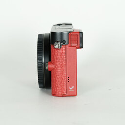 Panasonic LUMIX DMC-GM5ボディ レッド Panasonic LUMIX DMC-GM5ボディ レッド