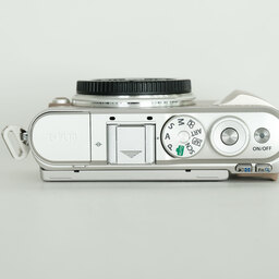 OLYMPUS PEN E-PL10 OLYMPUS PEN E-PL10