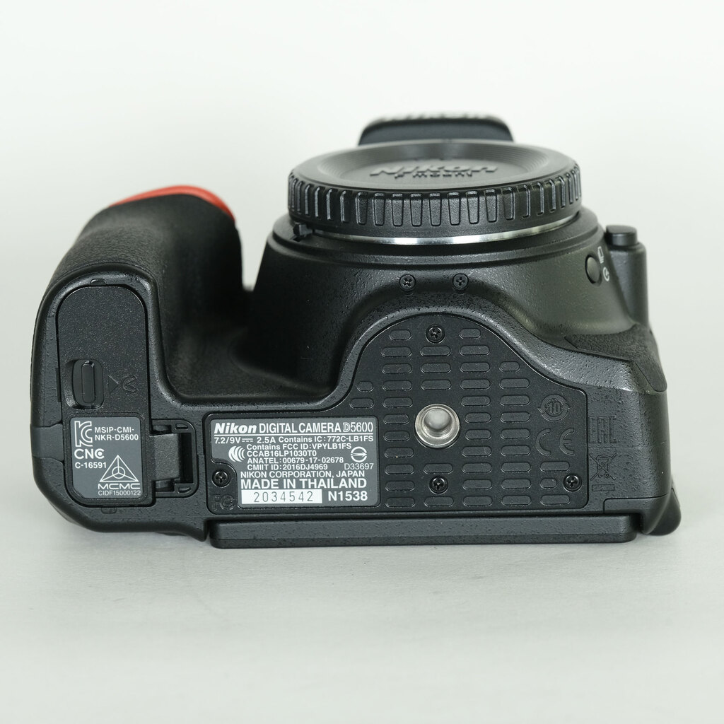 Nikon D5600
