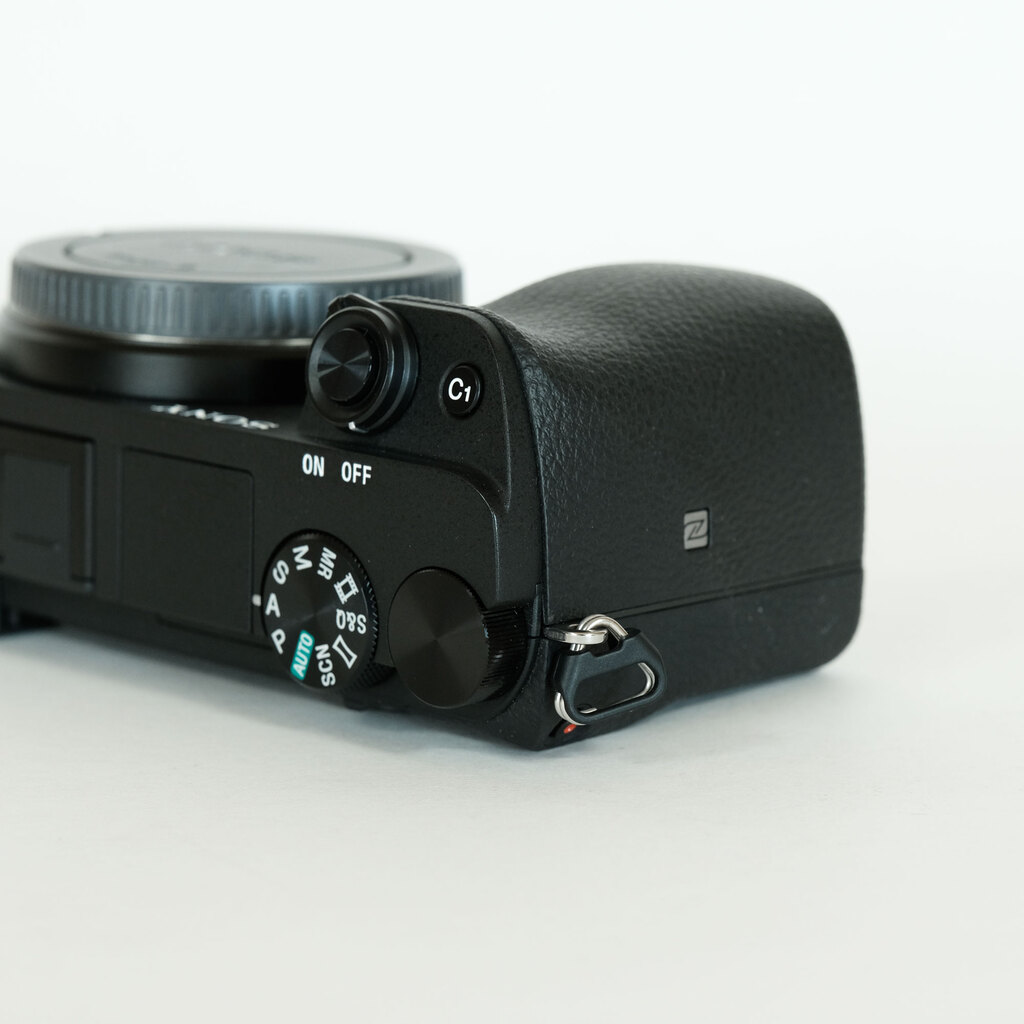 SONY α6400(ILCE-6400) SONY α6400(ILCE-6400)