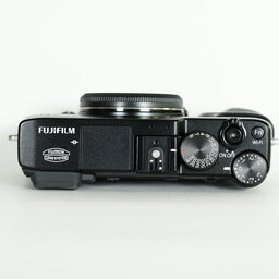 FUJIFILM X-E2 FUJIFILM X-E2