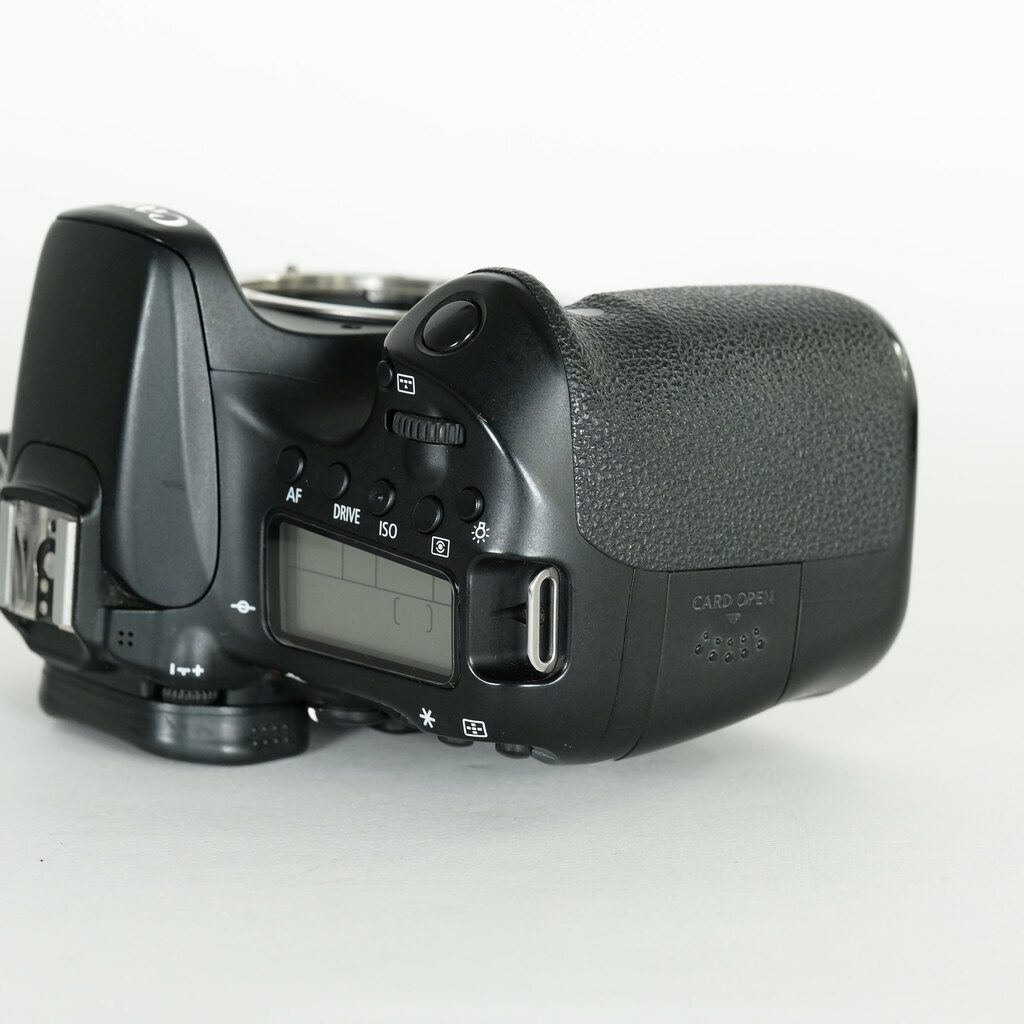 Canon EOS 70D Canon EOS 70D