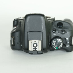 Canon EOS Kiss X7
