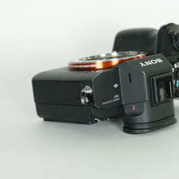 SONY α7R III(ILCE-7RM3) SONY α7R III(ILCE-7RM3)