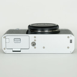 FUJIFILM X-E4 FUJIFILM X-E4