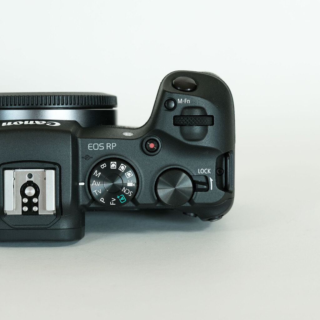 Canon EOS RP Canon EOS RP