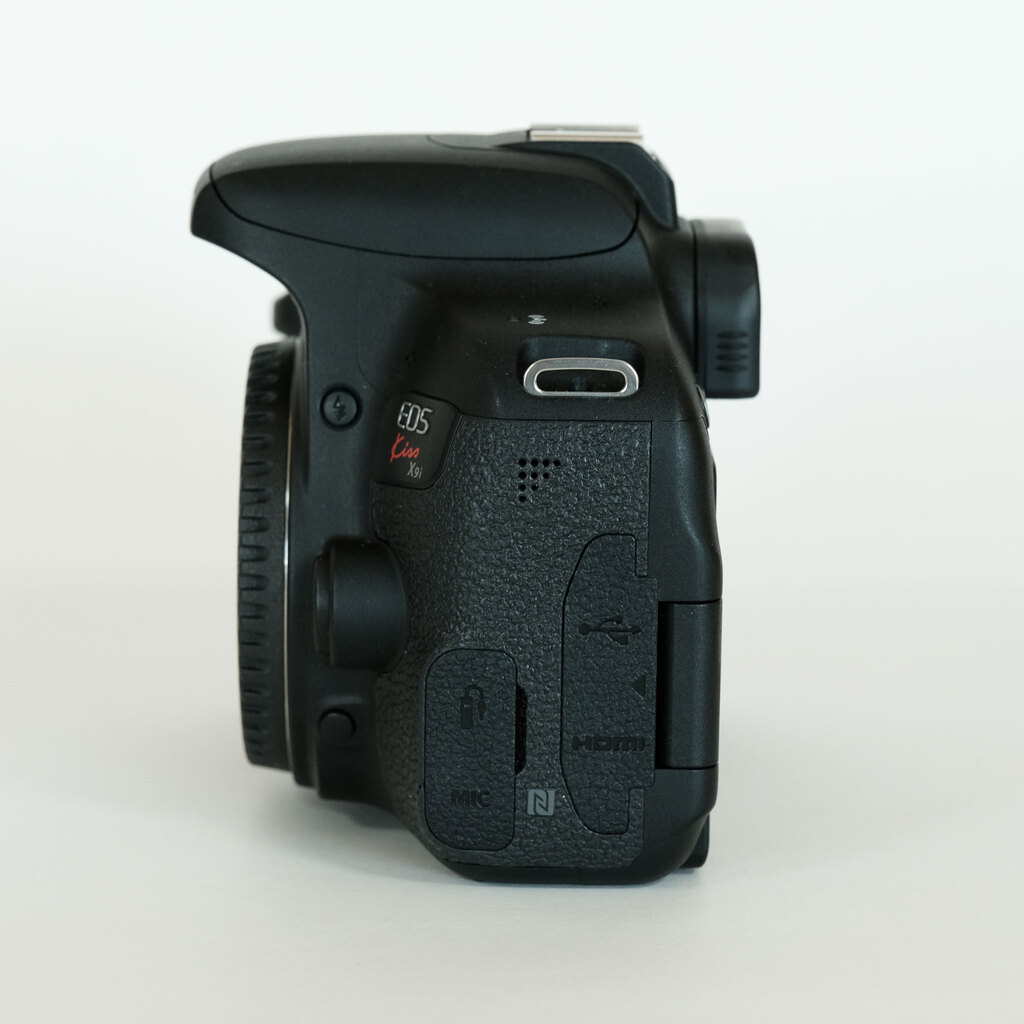 Canon EOS Kiss X9i Canon EOS Kiss X9i