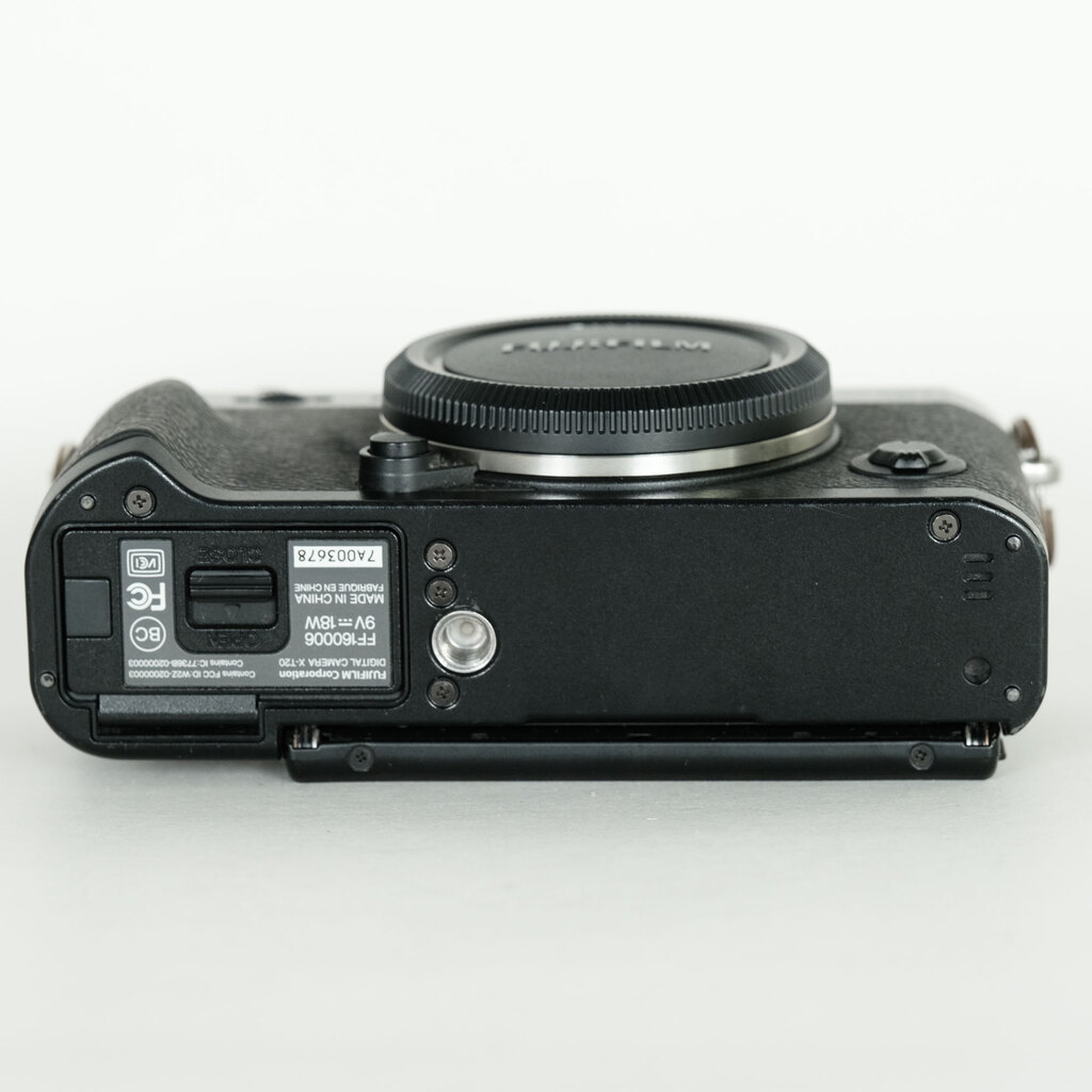 FUJIFILM X-T20 FUJIFILM X-T20